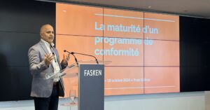 Yvan Gélinas présente à l'Atelier sur la francisation